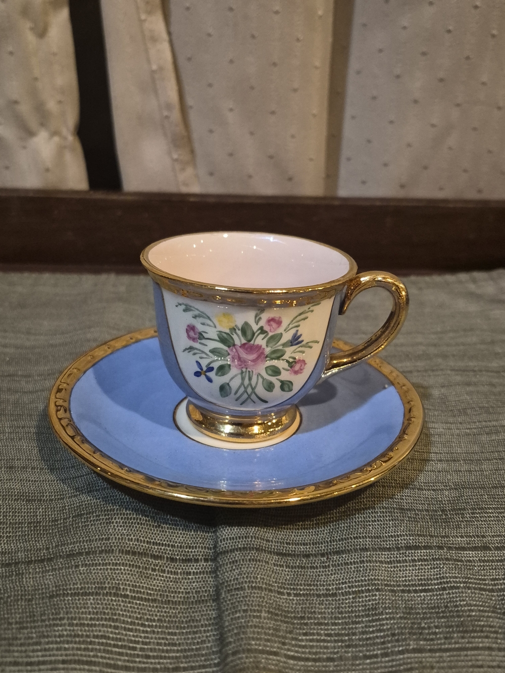 Vintage 1945 Homer Laughlin De Bois Hand Painted Teacup Saucer Set